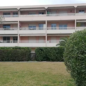 3 Personnes Menton