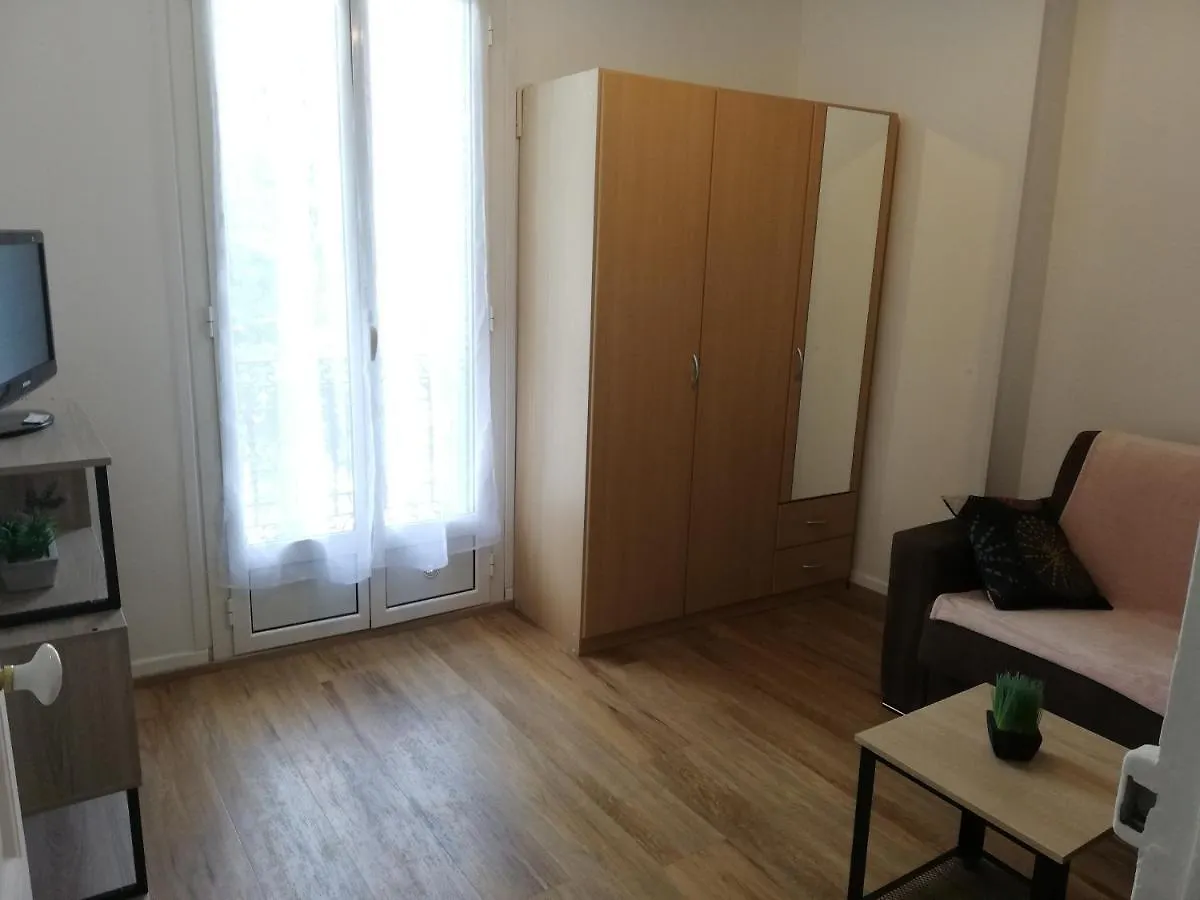 Appartement Le Cernuschi 2D Menton Apartment